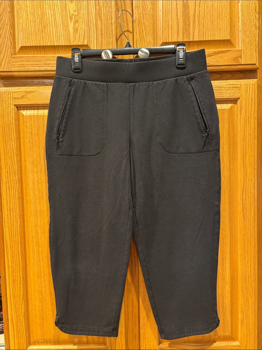Talbots Black Cargo Straight Crop Style Pull-On Shorts-Size MP-
